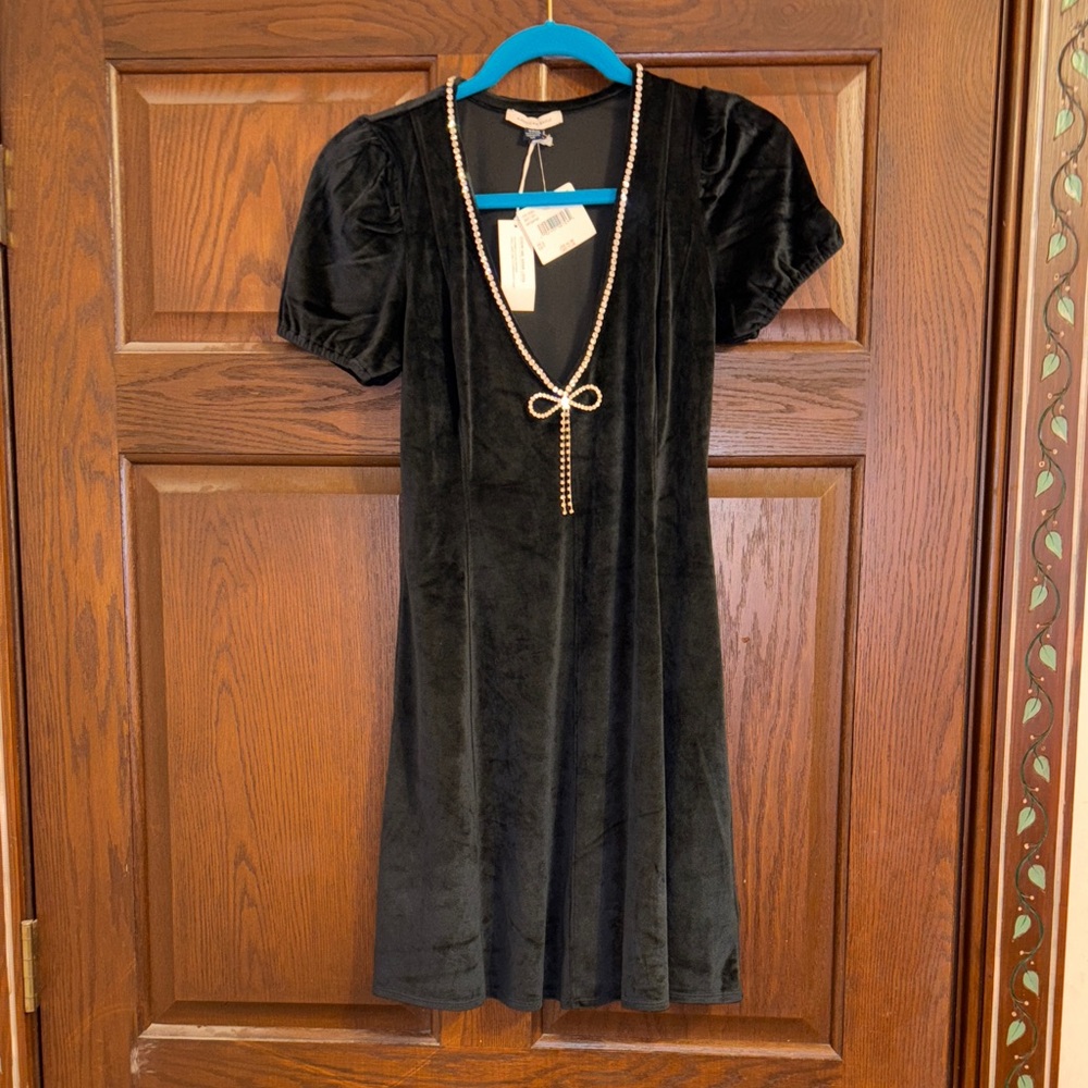 American Eagle black velvet and rhinestone bow dress size small
